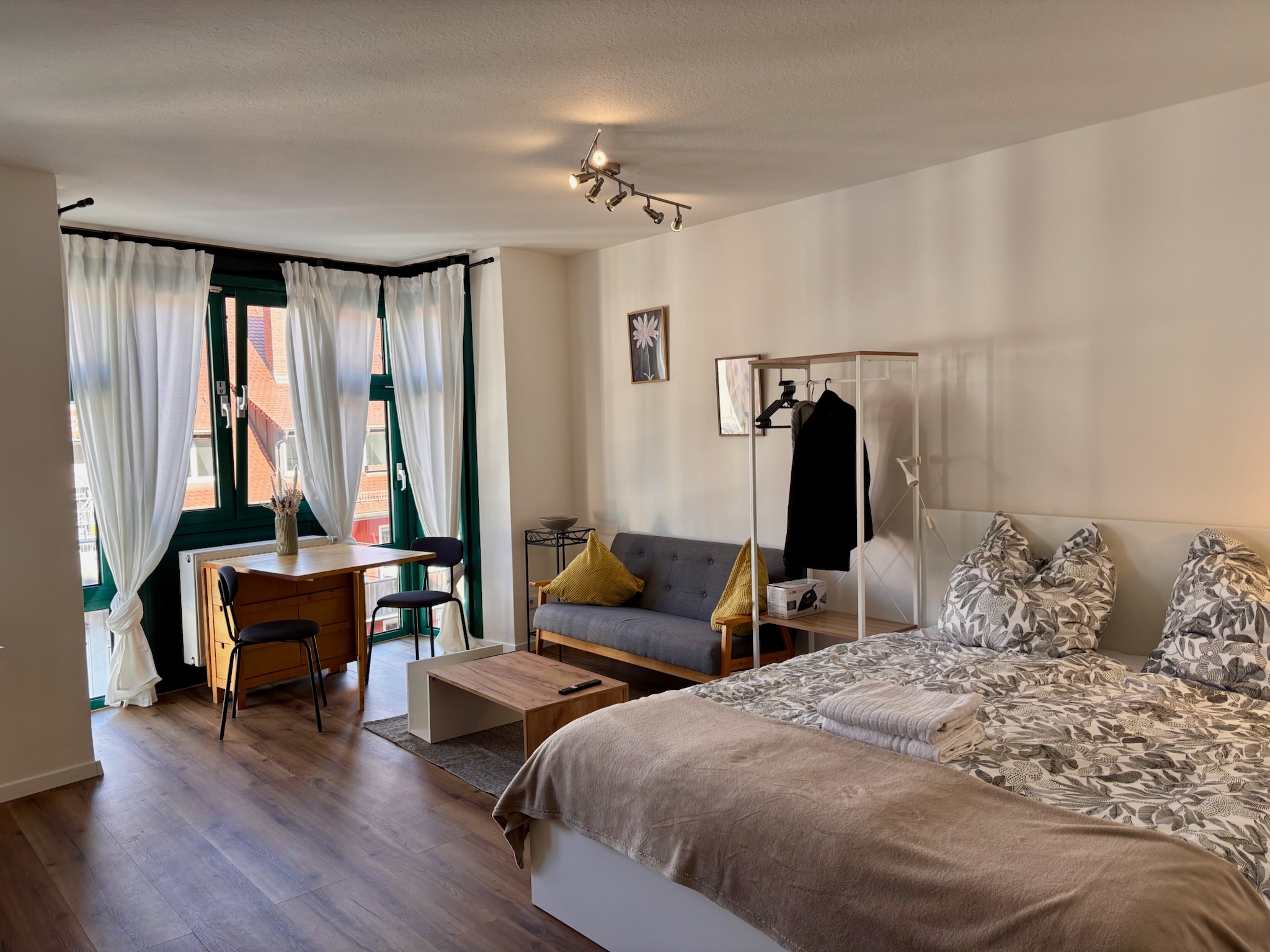 Grand Studio alternative view with bed and living area